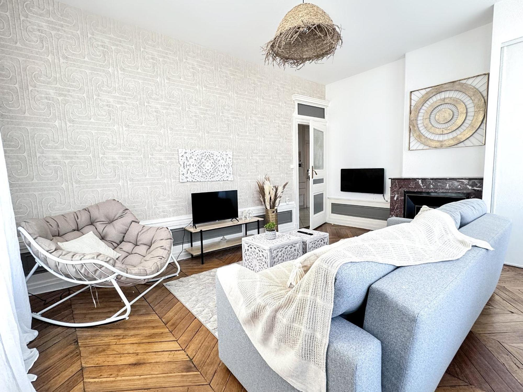 Suite Cinnabar Oullins Kültér fotó